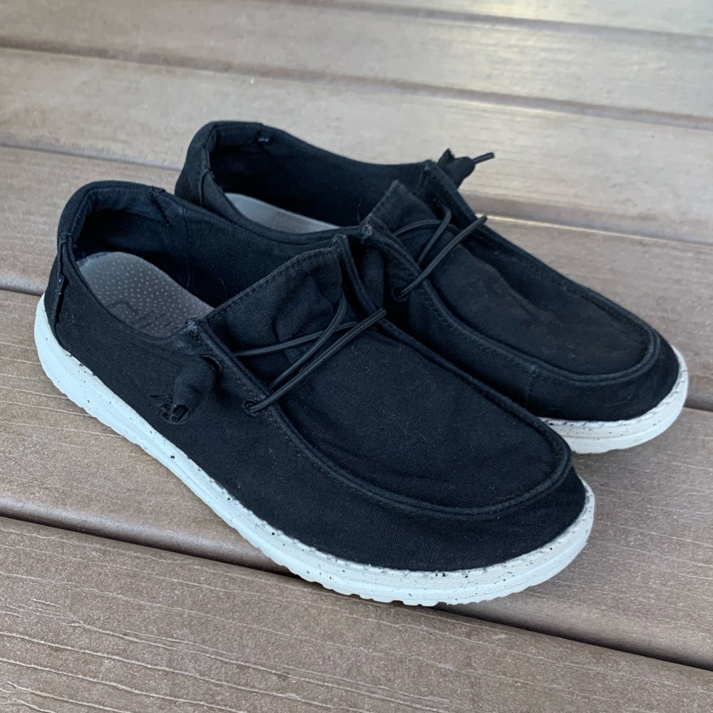 Hey Dude Wendy Shoe Black lightweight slip on